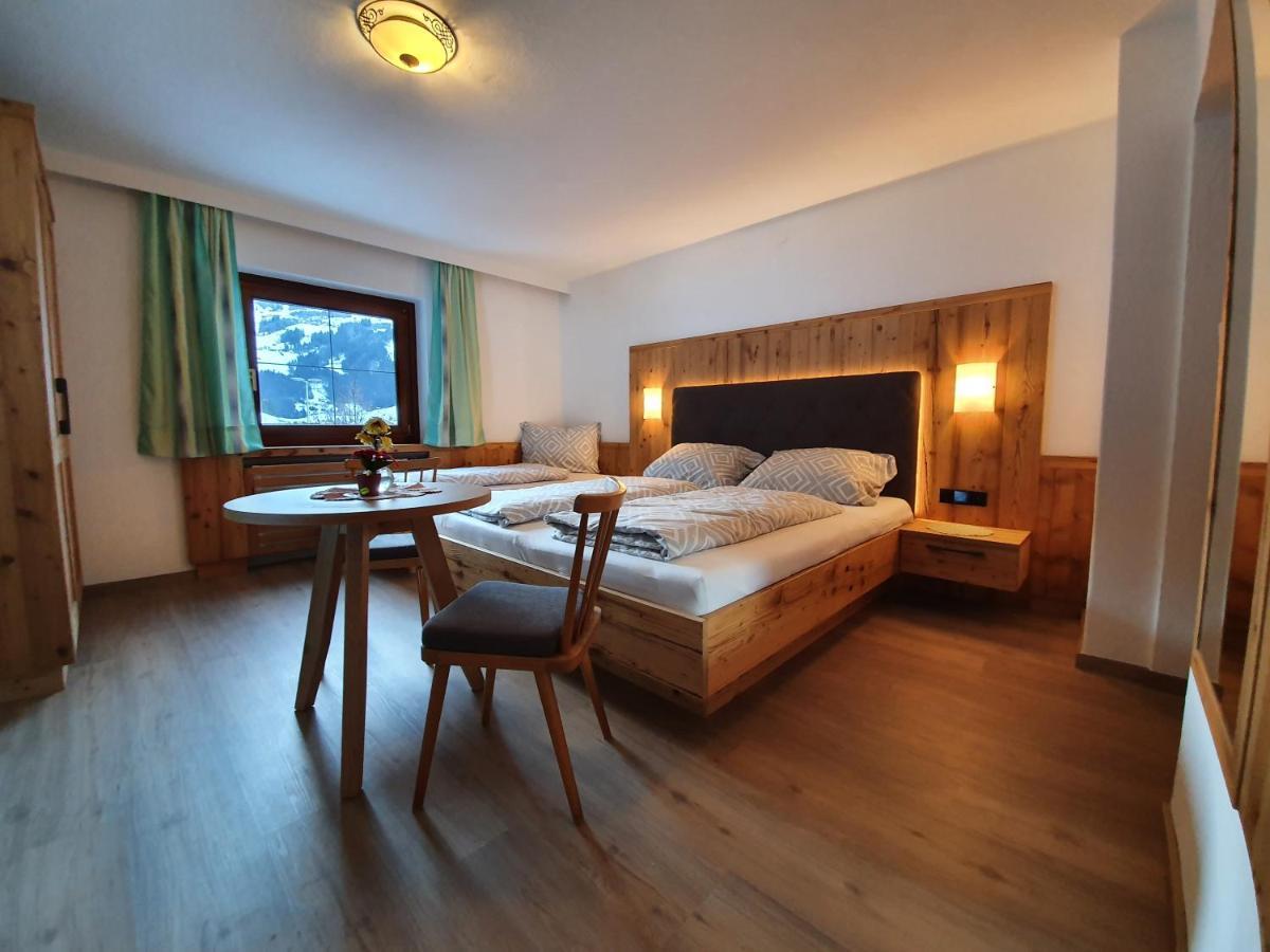 Ferienwohnung Kroell Zell am Ziller Zewnętrze zdjęcie